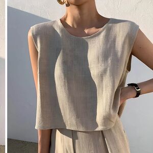 Beige top NWT size L